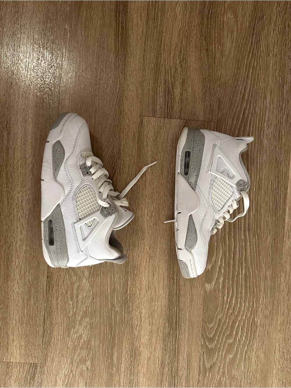 Air Jordan 4 “White Oreo”